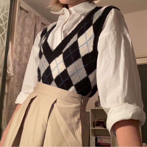 Jackets & Blazers - Argyle Sweater
Vest in Green
